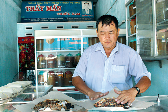 Lương y Thới Xuân Binh - Bài thuốc Nam chữa bệnh Thận hư kỳ diệu ở Quảng Ngãi